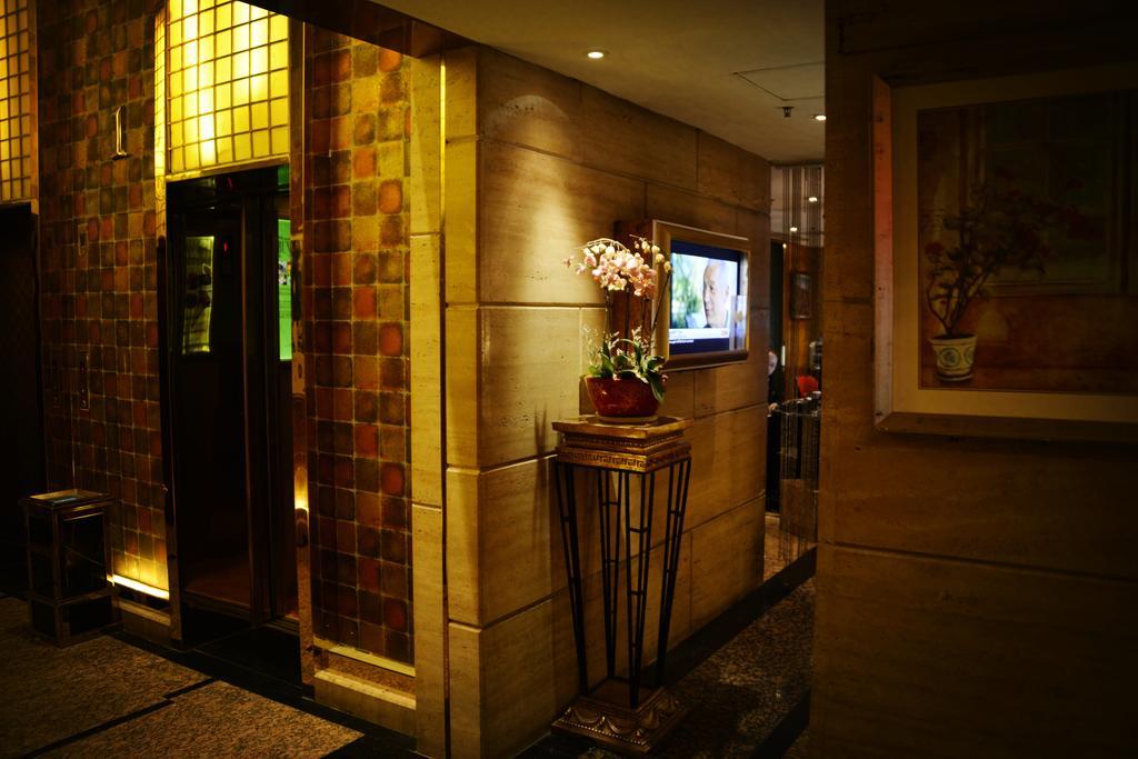 Manhattan Bund Business Hotel Shanghai Exterior foto